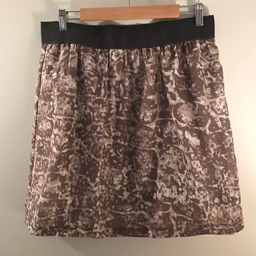LOFT Med Skirt Elastic Waist Brown Pattern Lined